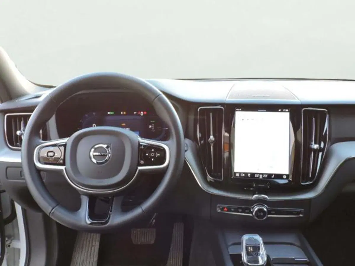 Volvo XC60 usata a Firenze (14)