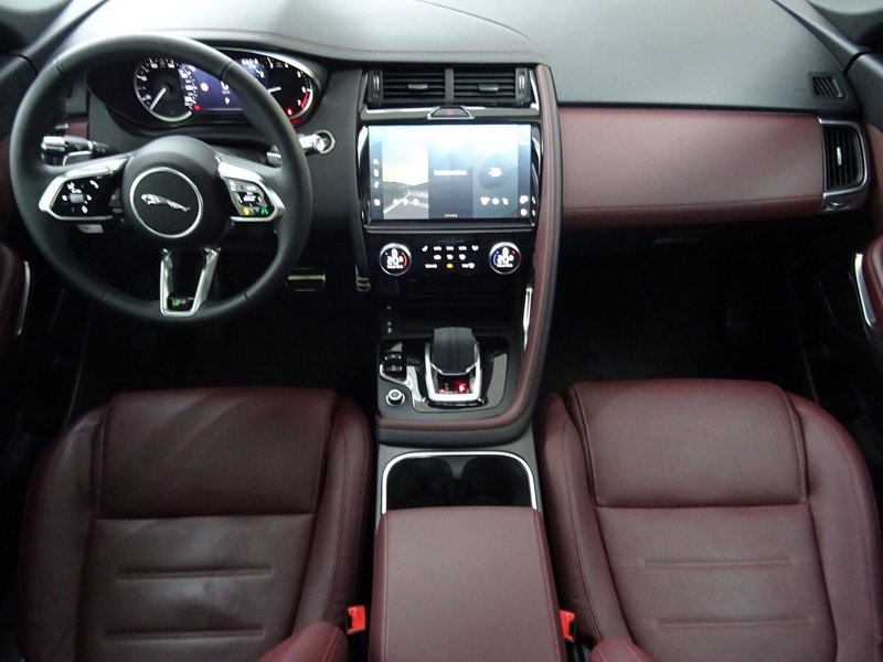 Jaguar E-Pace usata a Como (4)