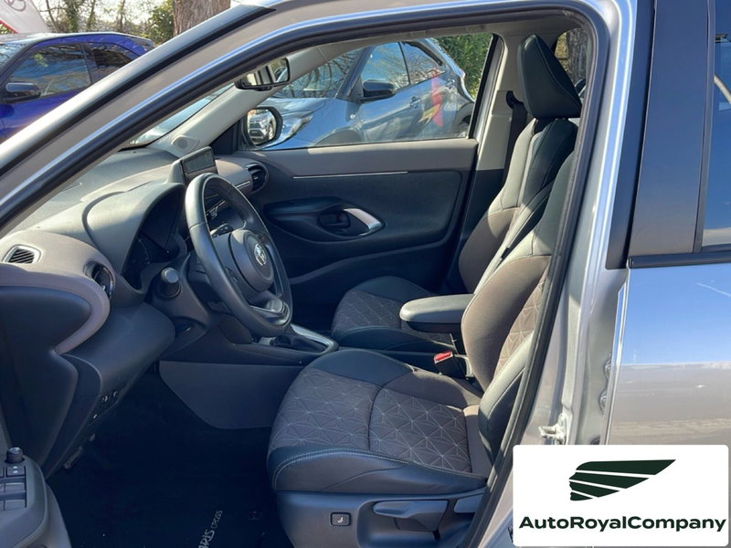 Toyota Yaris Cross usata a Roma (10)