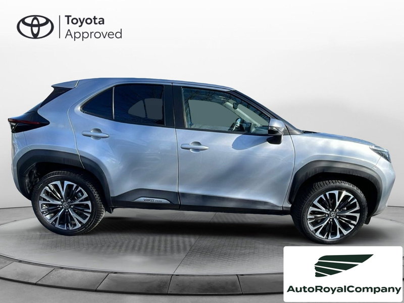 Toyota Yaris Cross usata a Roma (7)