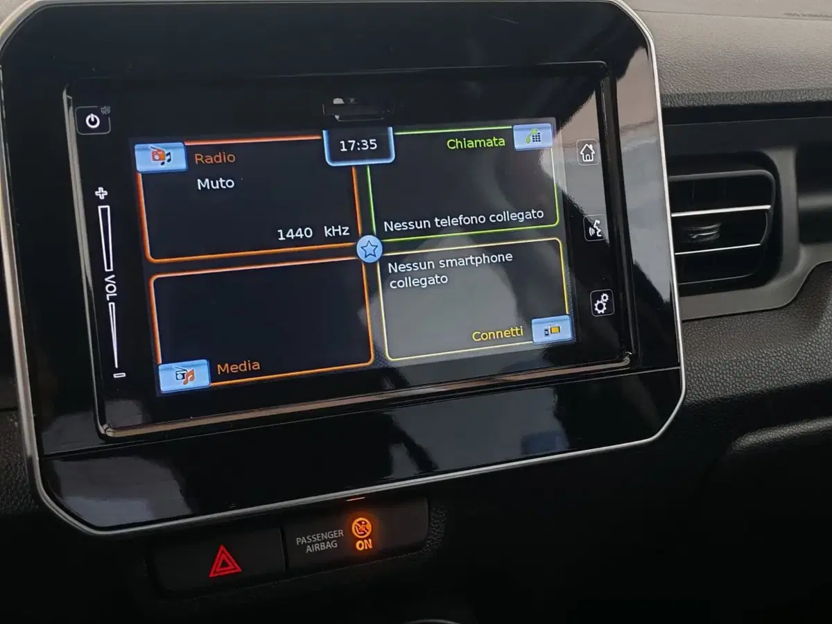 Suzuki Ignis usata a Verbano Cusio Ossola (13)
