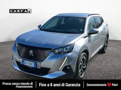 Peugeot 2008 PureTech 130 S&amp;S Allure Navi Pack del 2021 usata a Latina