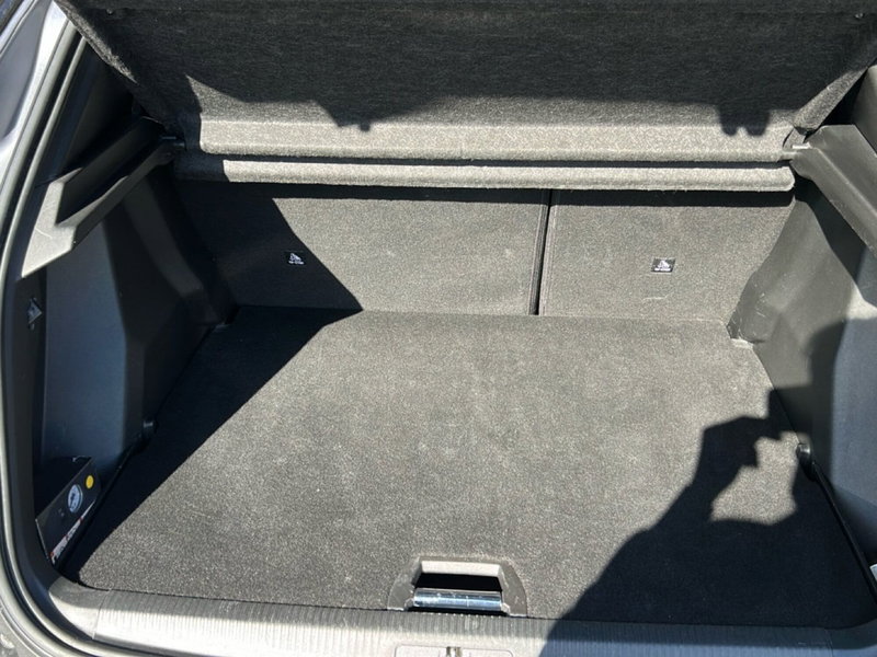 Peugeot 2008 usata a Latina (10)