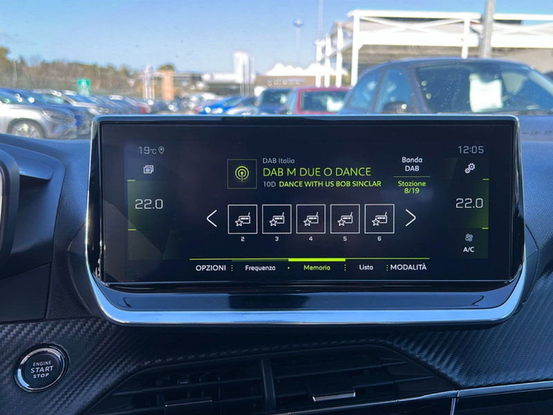 Peugeot 2008 usata a Latina (17)