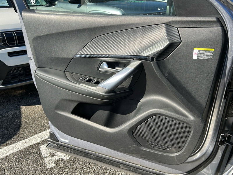 Peugeot 2008 usata a Latina (20)