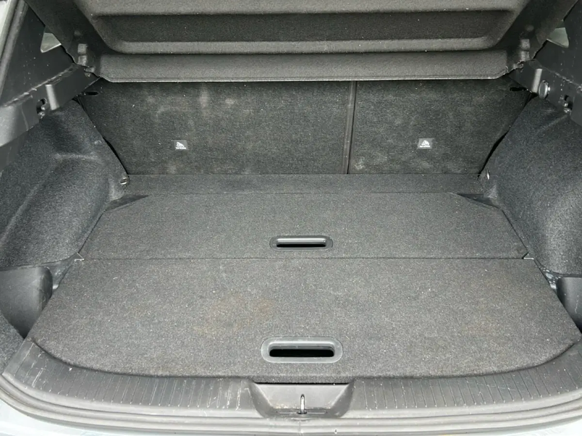 Nissan Qashqai usata a Latina (10)