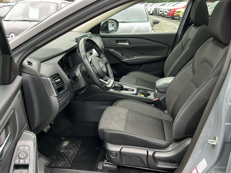 Nissan Qashqai usata a Latina (13)