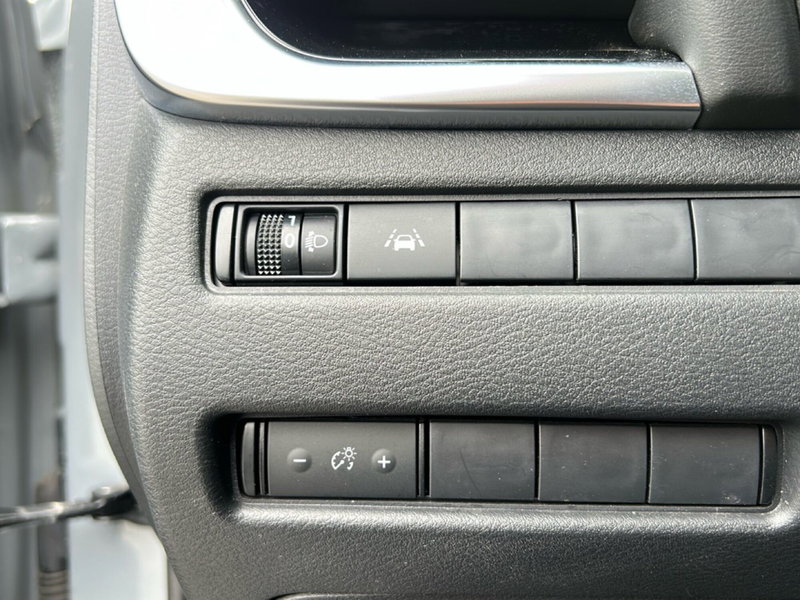 Nissan Qashqai usata a Latina (14)