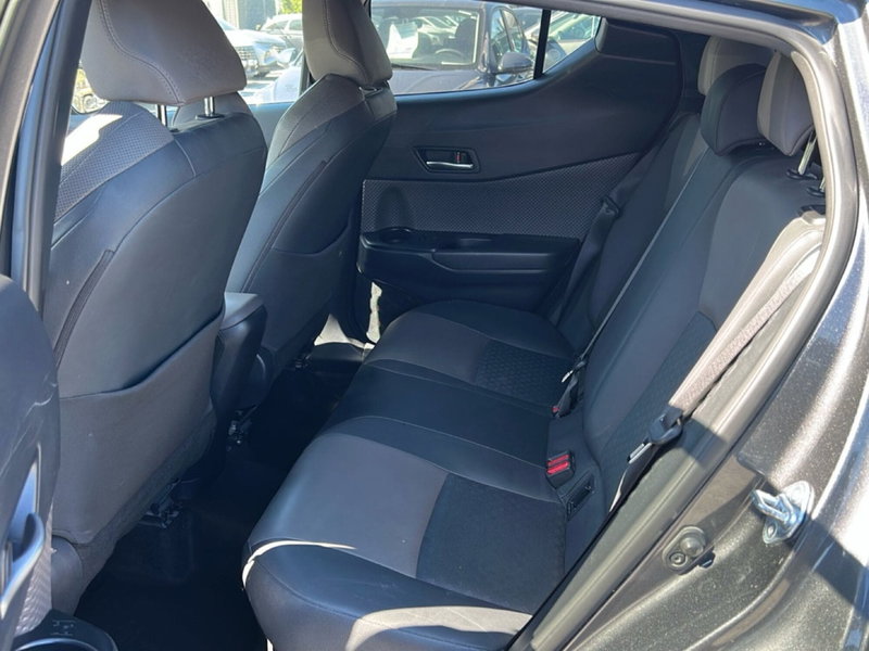 Toyota Toyota C-HR usata a Latina (12)