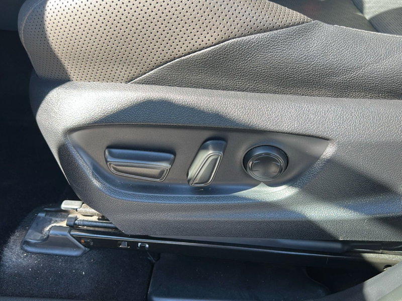 Toyota Toyota C-HR usata a Latina (14)