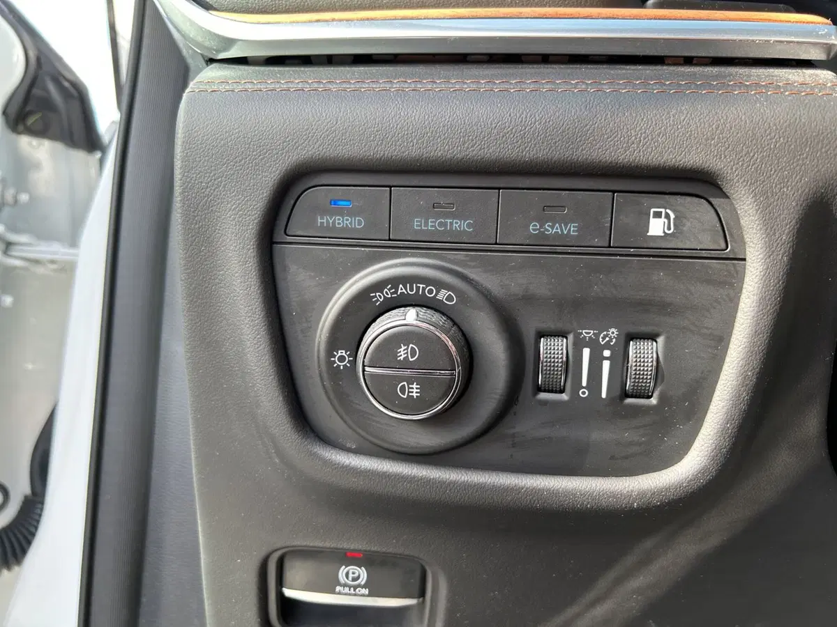 Jeep Grand Cherokee usata a Roma (20)