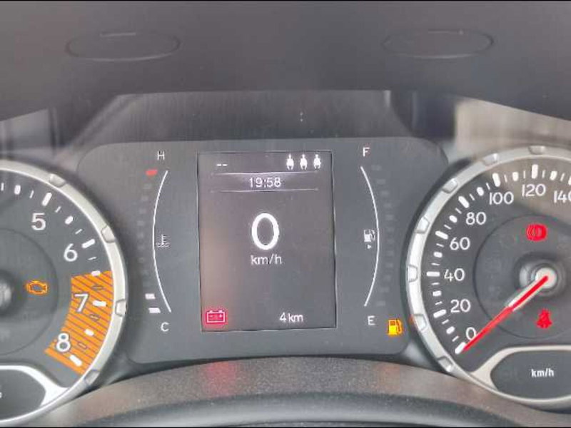 Jeep Renegade usata a Roma (12)