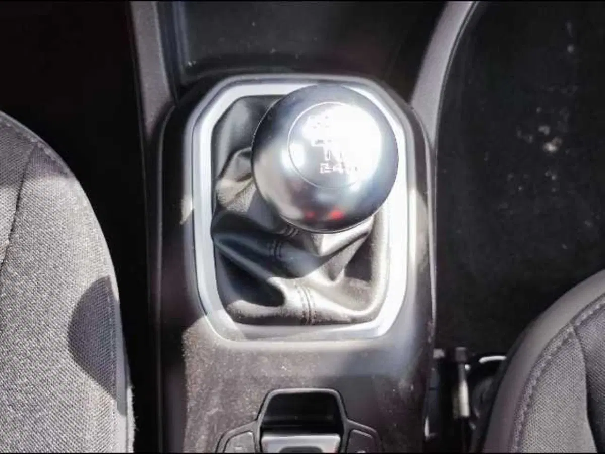 Jeep Renegade usata a Roma (16)