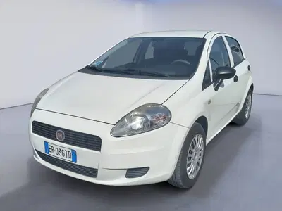 Fiat Grande Punto 1.2 3 porte S&amp;S Actual del 2013 usata a Monselice