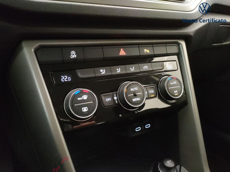 Volkswagen T-Roc usata a Varese (14)