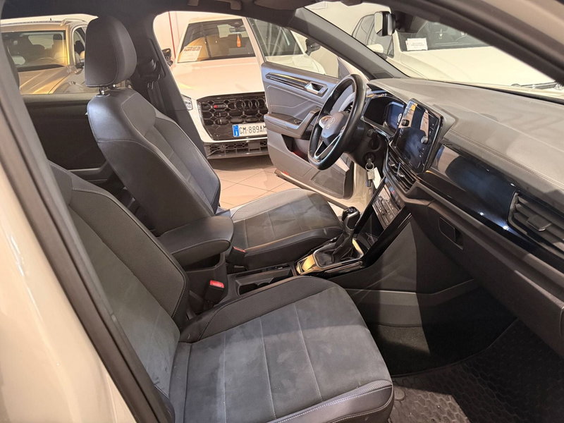 Volkswagen T-Roc usata a Genova (10)