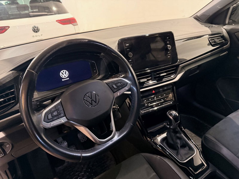 Volkswagen T-Roc usata a Genova (11)