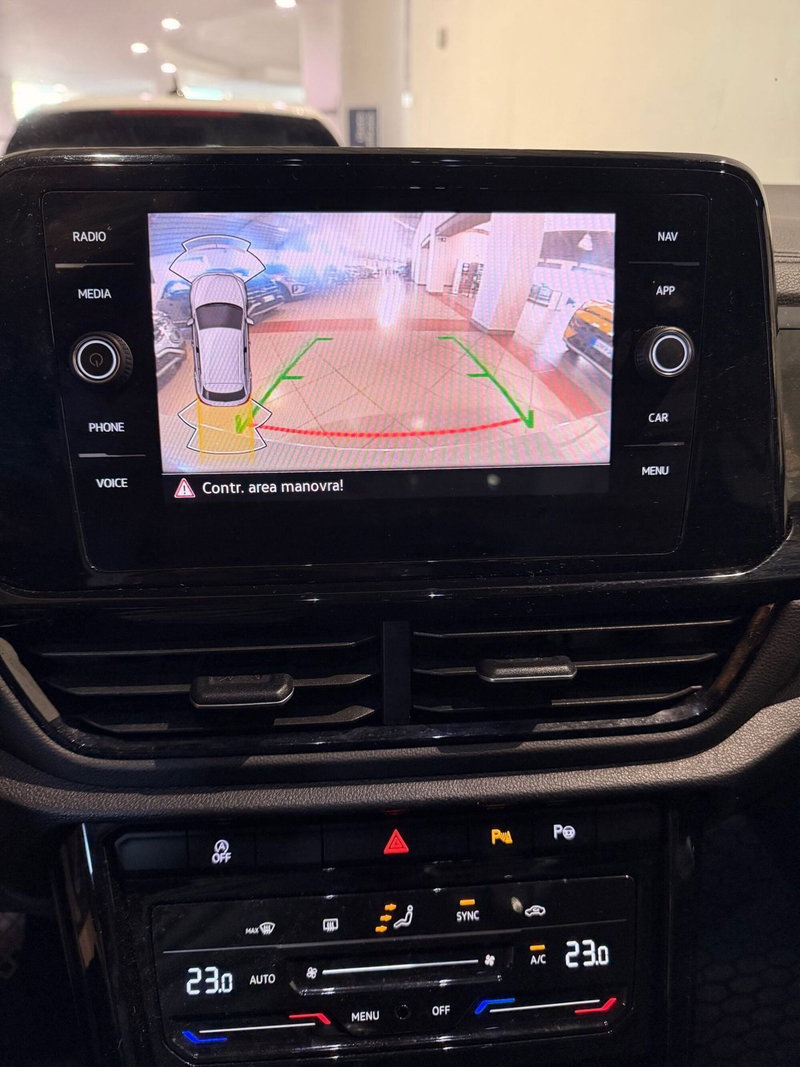 Volkswagen T-Roc usata a Genova (13)