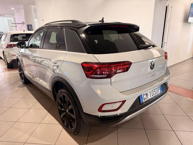 Volkswagen T-Roc usata a Genova (3)