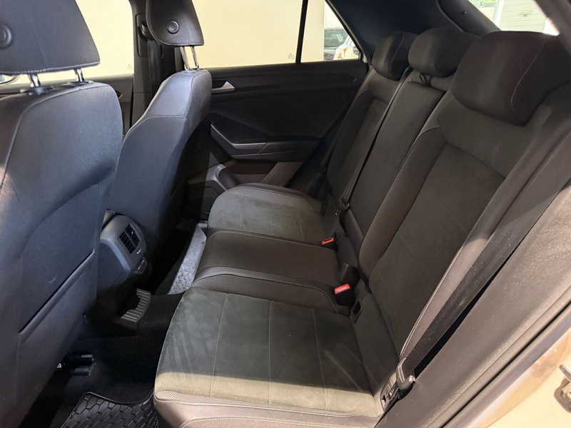 Volkswagen T-Roc usata a Genova (8)