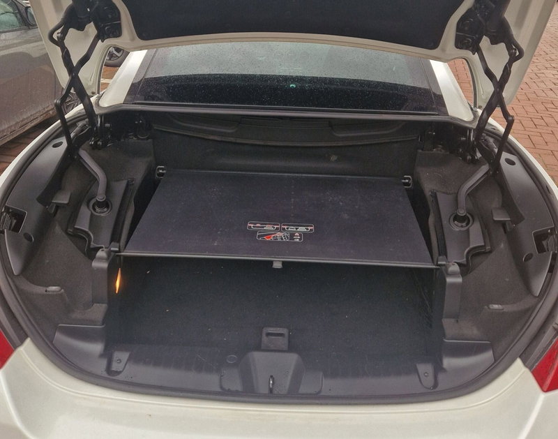 Peugeot 308 Cabrio usata a Terni (10)