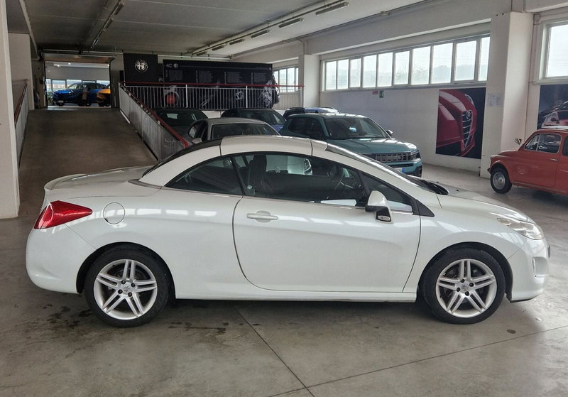 Peugeot 308 Cabrio usata a Terni (6)