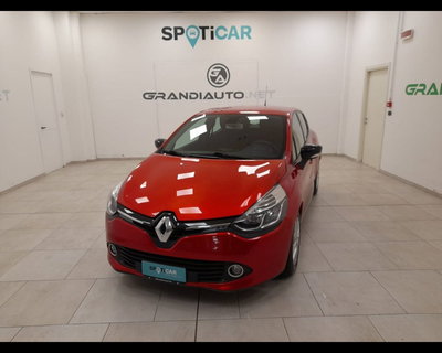 Renault Clio 1.2 75CV 5 porte Costume National del 2014 usata a Savona