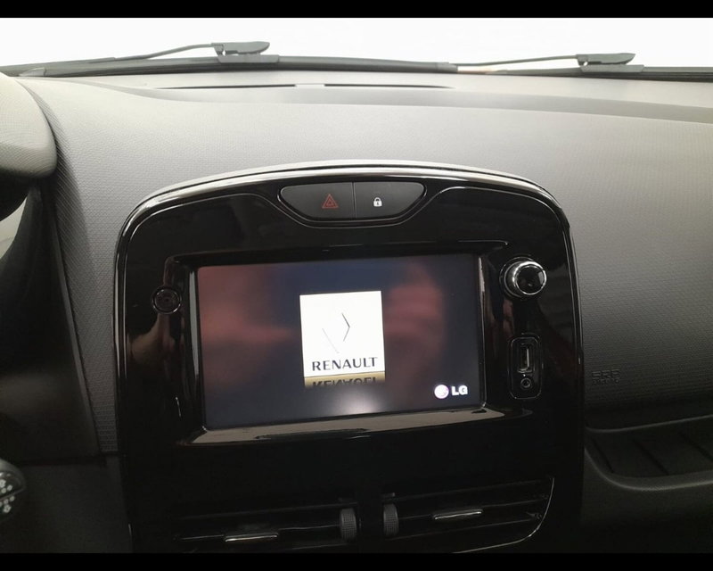 Renault Clio usata a Savona (14)