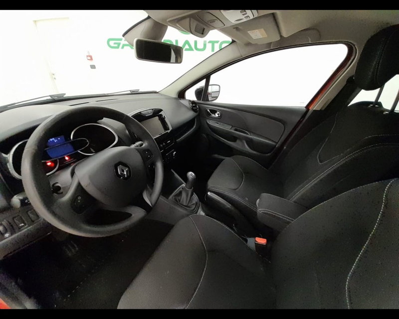 Renault Clio usata a Savona (18)