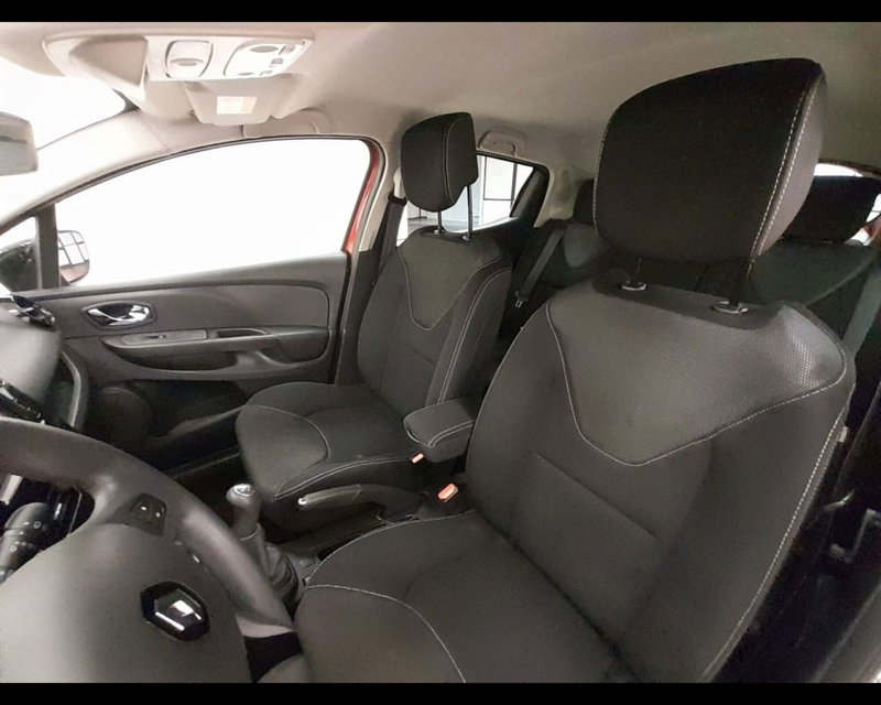 Renault Clio usata a Savona (19)