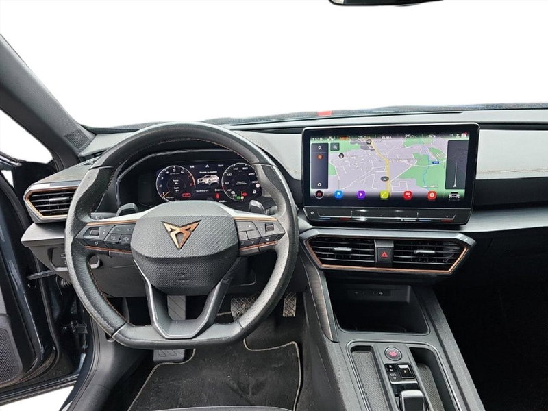 Cupra Formentor usata a Lecco (9)