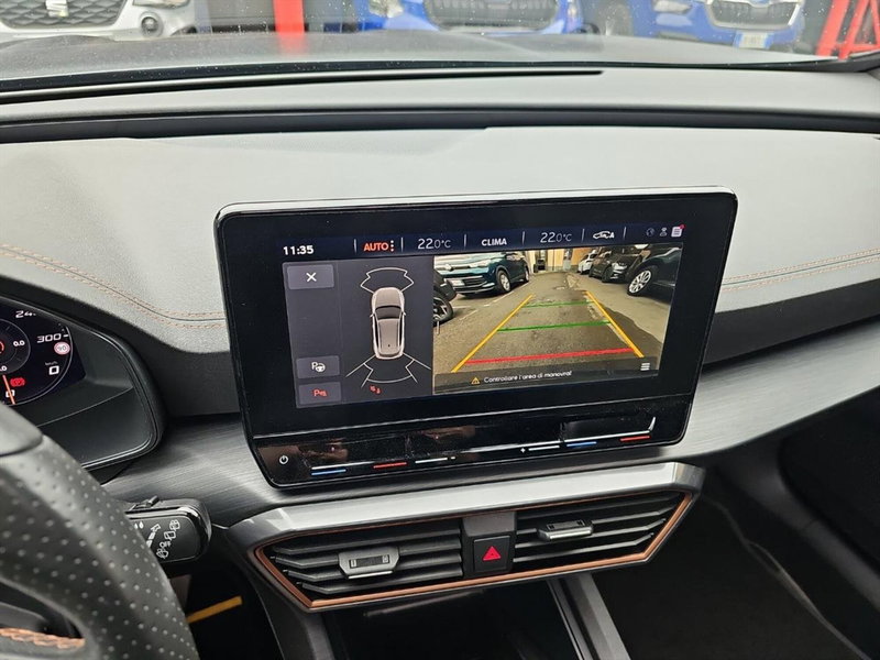 Cupra Formentor usata a Lecco (14)