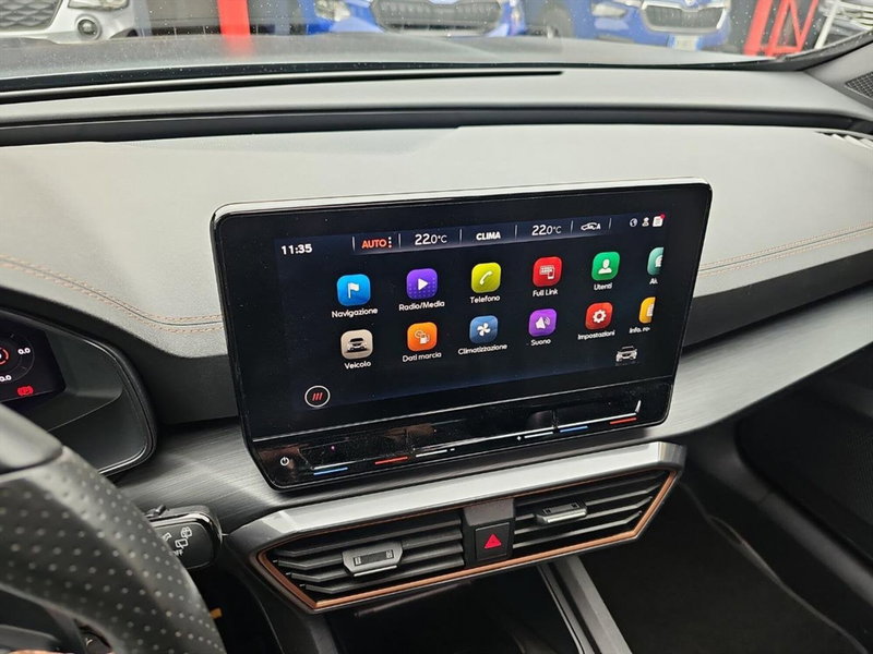 Cupra Formentor usata a Lecco (16)