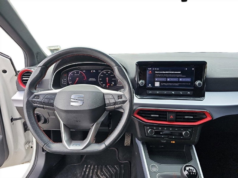 SEAT Arona usata a Lecco (8)