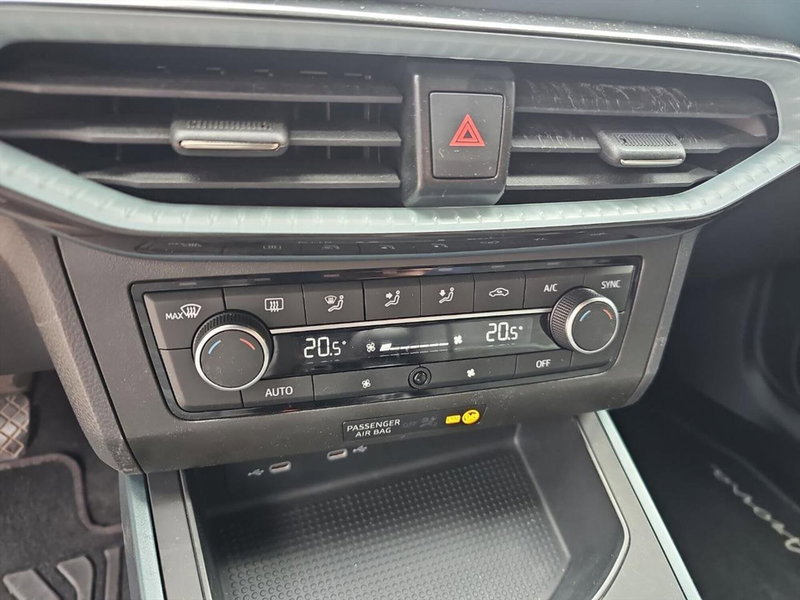 SEAT Arona usata a Lecco (15)