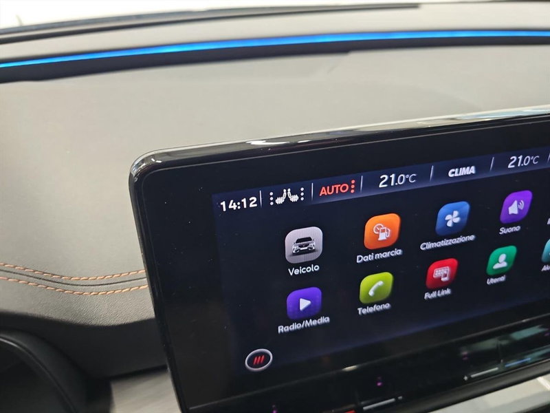 Cupra Formentor usata a Lecco (15)