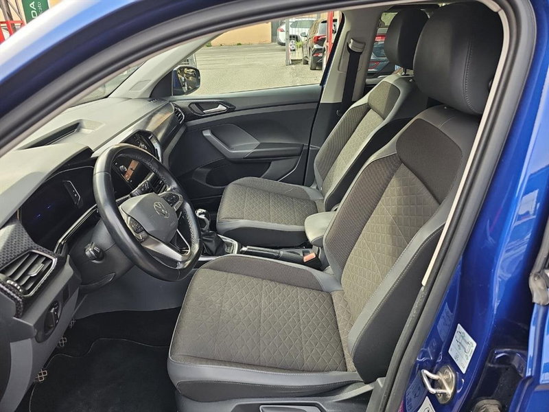 Volkswagen T-Cross usata a Lecco (11)