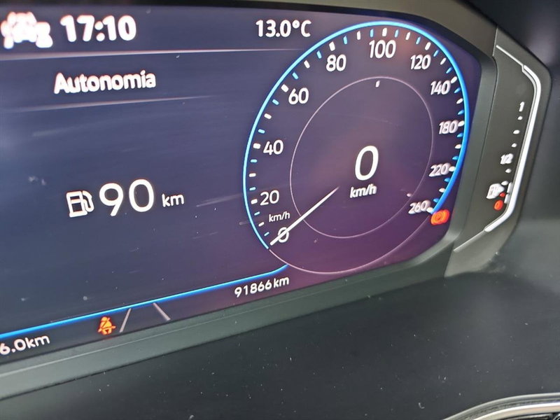 Volkswagen T-Cross usata a Lecco (14)