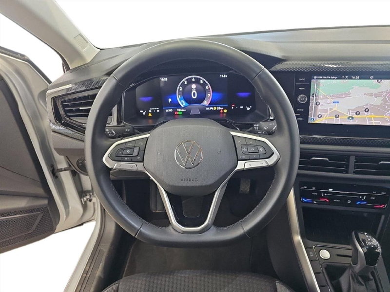 Volkswagen Taigo usata a Lecco (10)