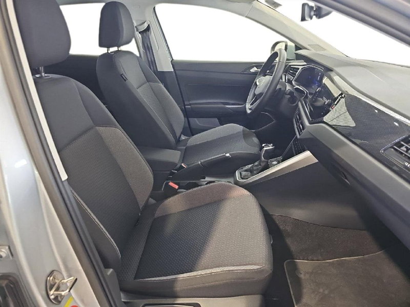 Volkswagen Taigo usata a Lecco (11)