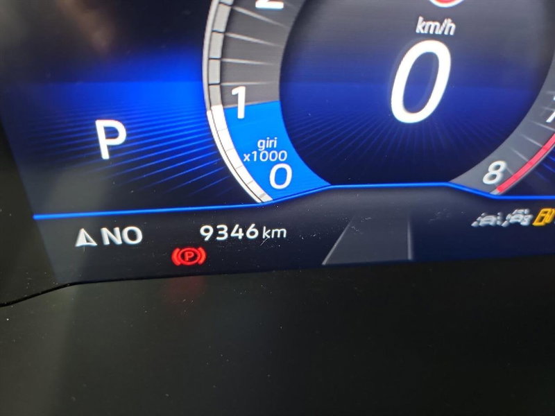 Volkswagen Taigo usata a Lecco (13)