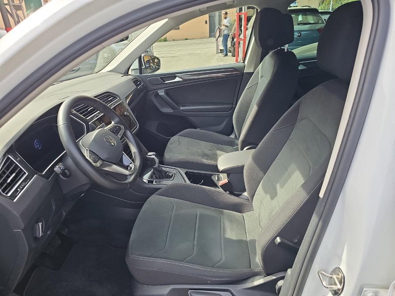 Volkswagen Tiguan usata a Lecco (11)