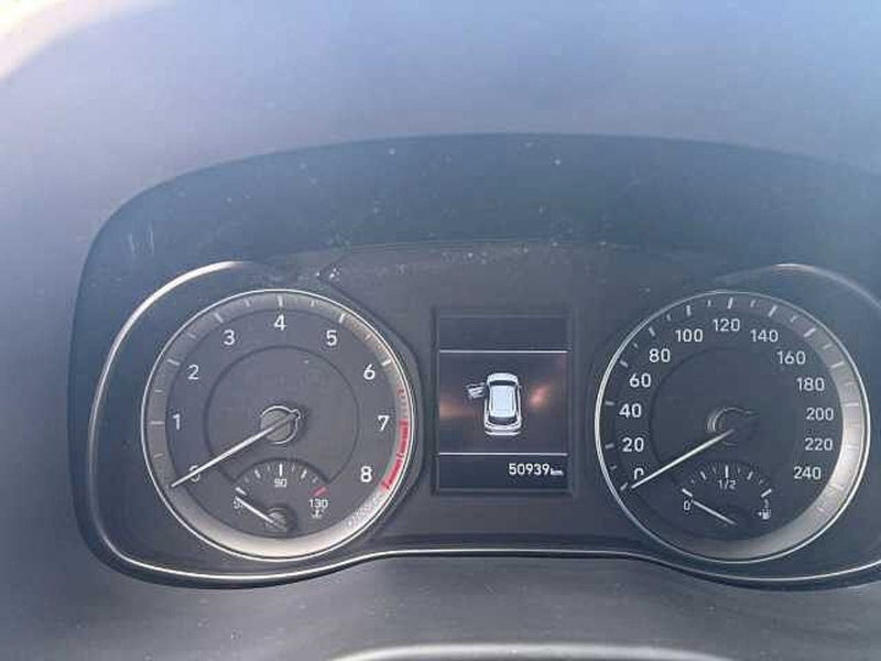 Hyundai Kona usata a Firenze (2)