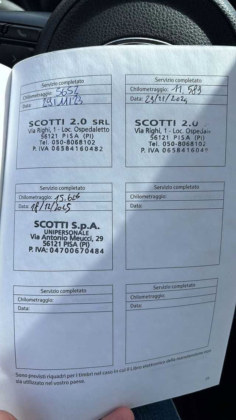 Toyota Yaris usata a Firenze (14)