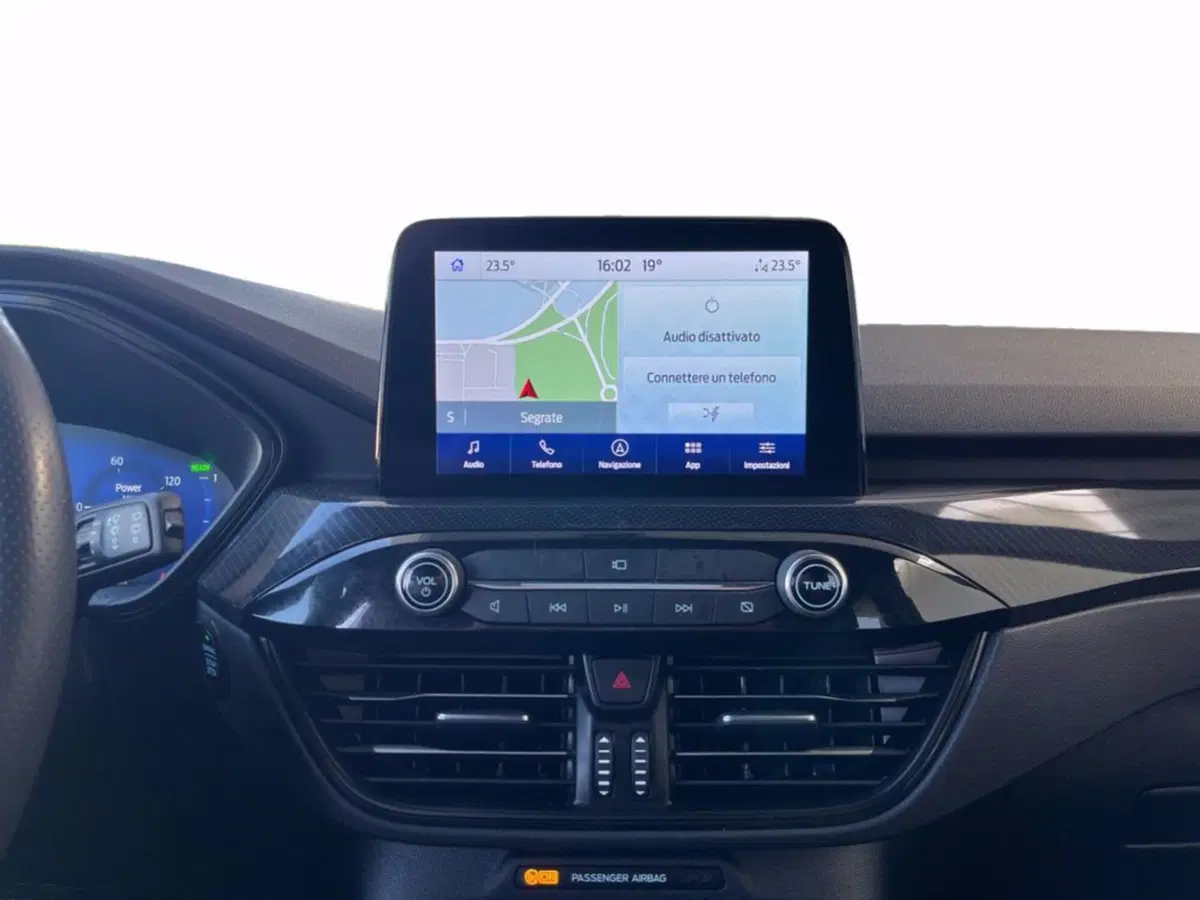 Ford Kuga usata a Milano (14)