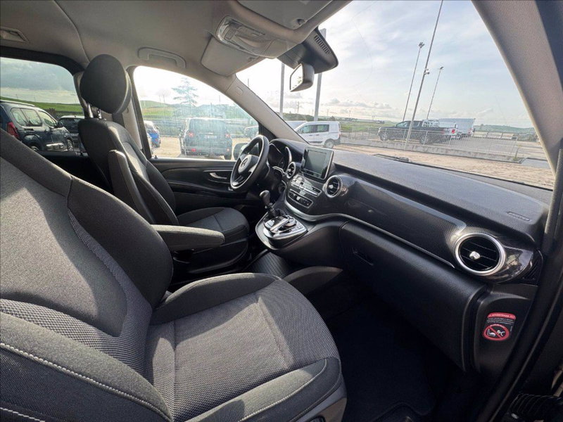 Mercedes-Benz Classe V usata a Matera (15)