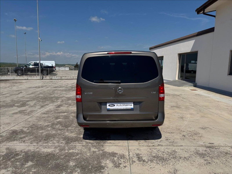 Mercedes-Benz Classe V usata a Matera (7)