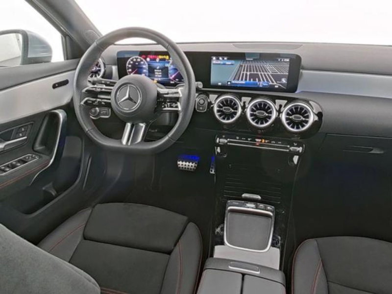 Mercedes-Benz Classe A usata a Milano (5)