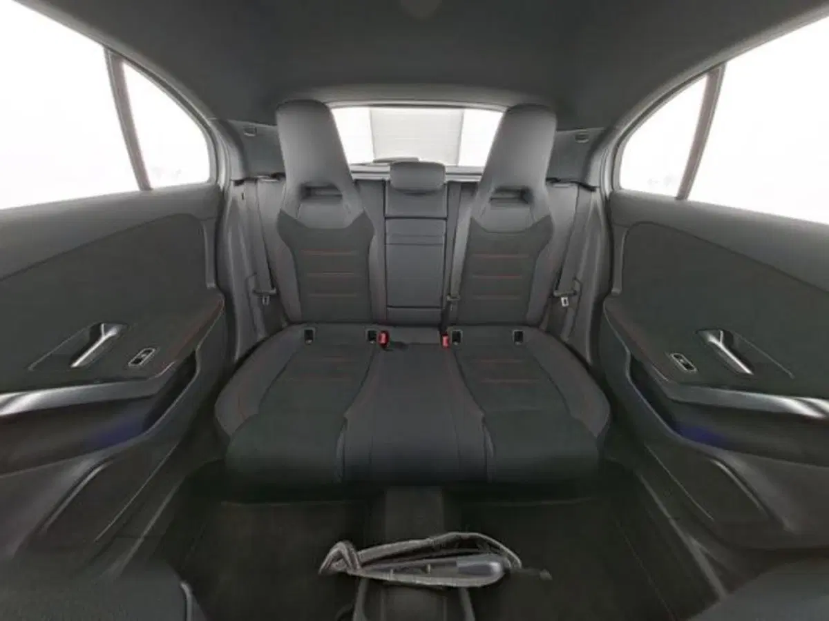 Mercedes-Benz Classe A usata a Milano (7)