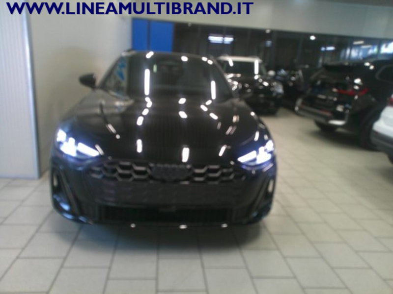 Audi A5 Avant nuova a Piacenza (3)